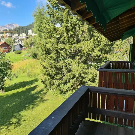 Grabahus Arosa